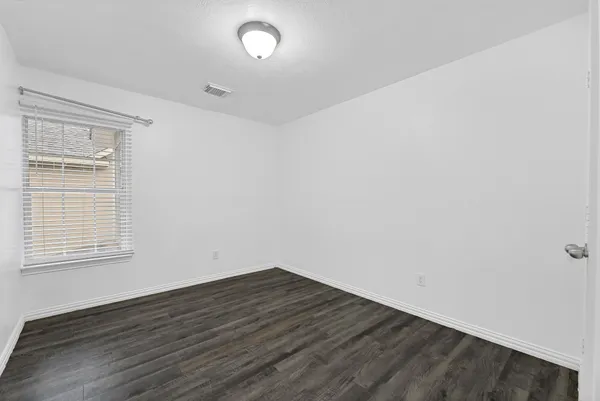 $2,100 | 15411 Lucky Star Drive, Houston, TX 77082