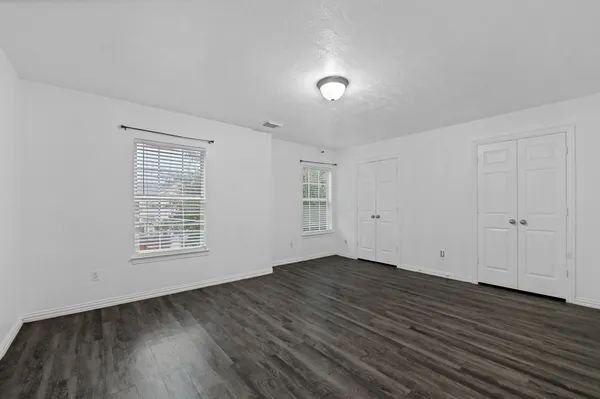 $2,100 | 15411 Lucky Star Drive, Houston, TX 77082