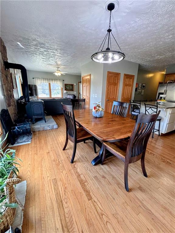 241 Lyons Road Claysville, PA 15323 - Photo 16 of 42 a view of a livingroom with furniture and a table