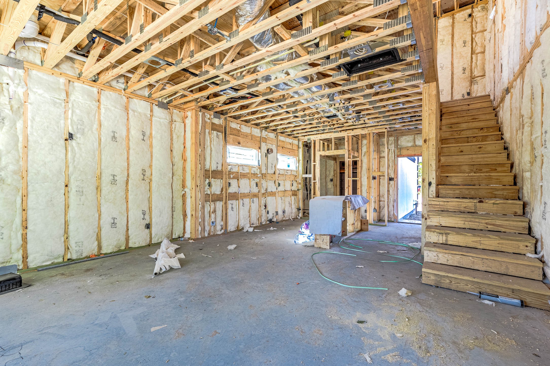 8602 Hoffman Street Houston, TX 77016 - Photo 5 of 7 a view of front door