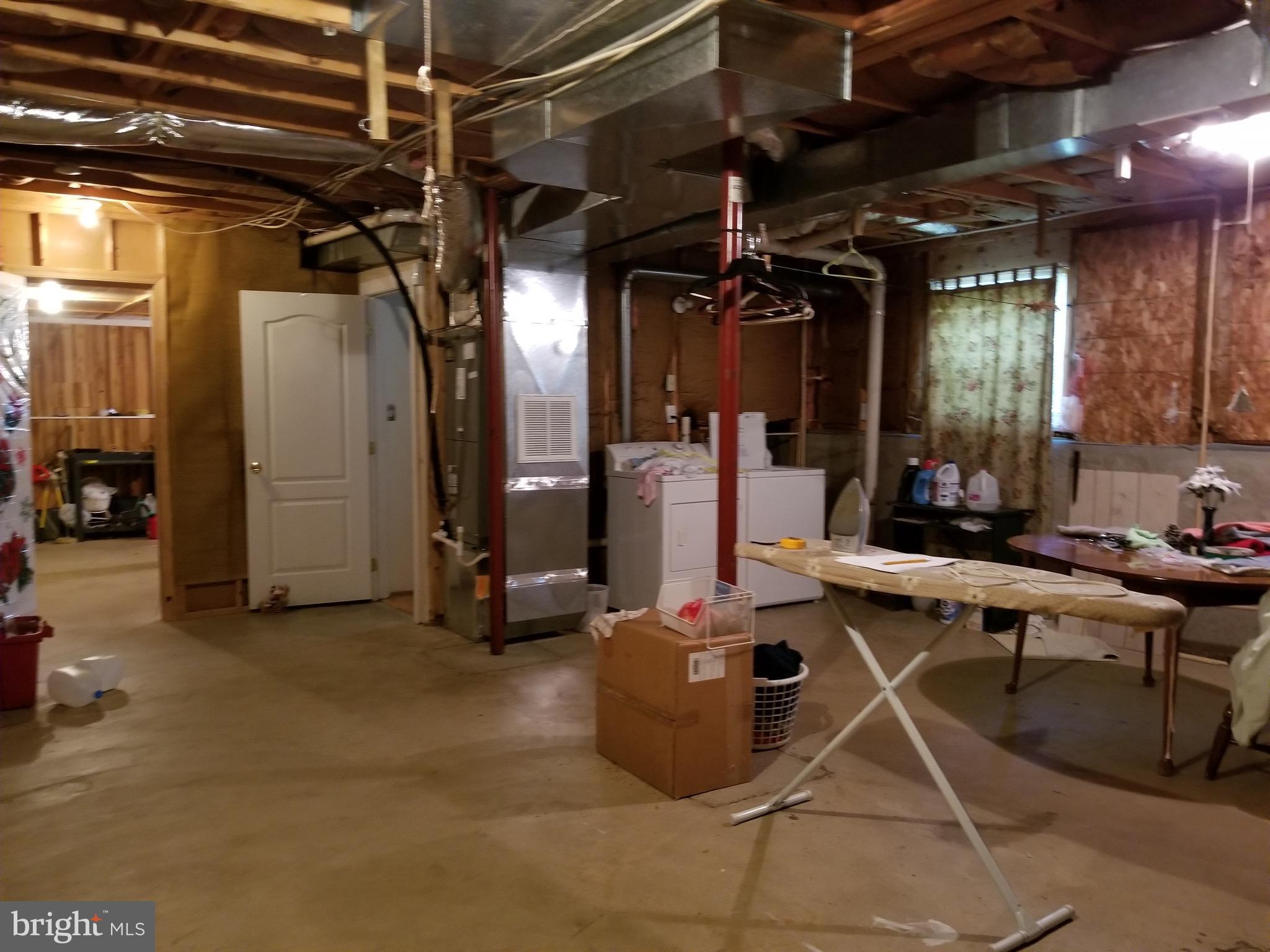 207 East Fourteenth Avenue Ranson, WV 25438 - Photo 23 of 24 a room with gym equipment