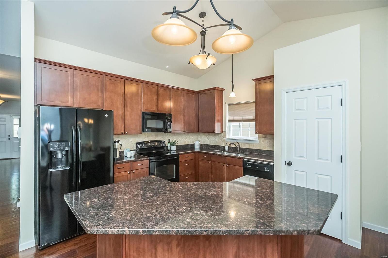 5528 Mirasol Manor Way Eureka, MO 63025 - Photo 12 of 40