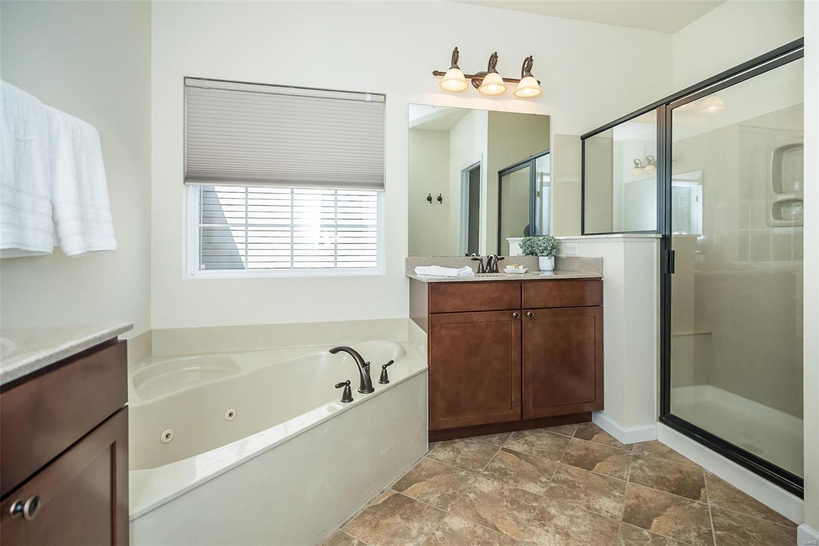 5528 Mirasol Manor Way Eureka, MO 63025 - Photo 20 of 40