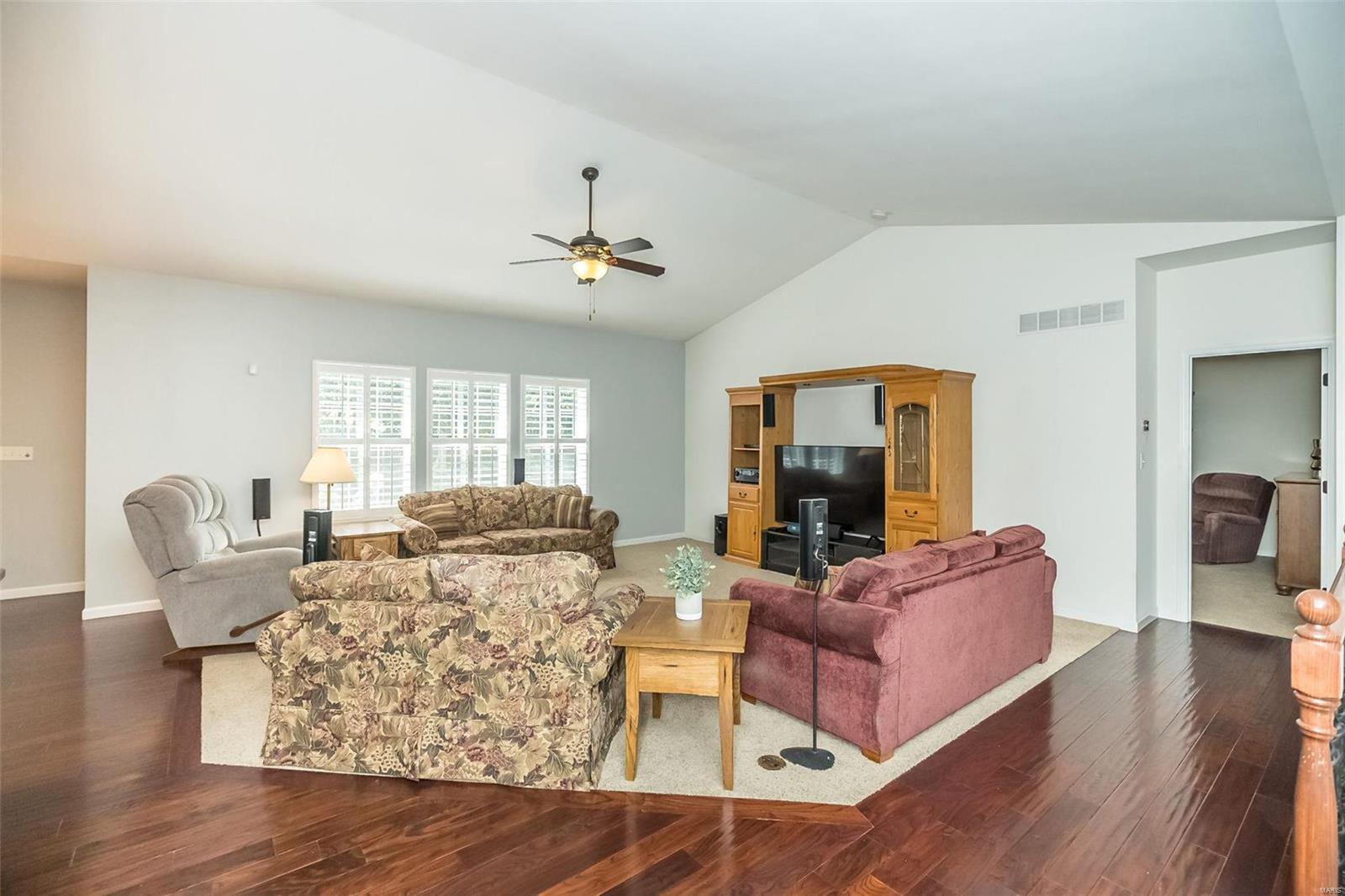 5528 Mirasol Manor Way Eureka, MO 63025 - Photo 6 of 40