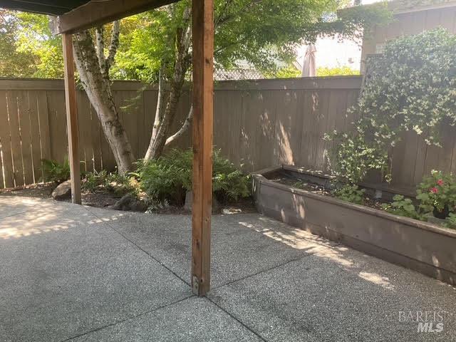9131 Benny Goodman Way Windsor, CA 95492 - Photo 22 of 27 a backyard of a house with lots of green space