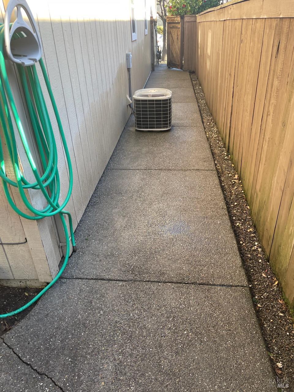 9131 Benny Goodman Way Windsor, CA 95492 - Photo 26 of 27 a backyard of a house with outdoor seating