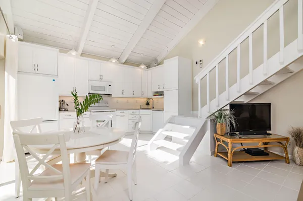 $3,000 | 1605 Highway 1, Unit 8G, Jupiter, FL 33477