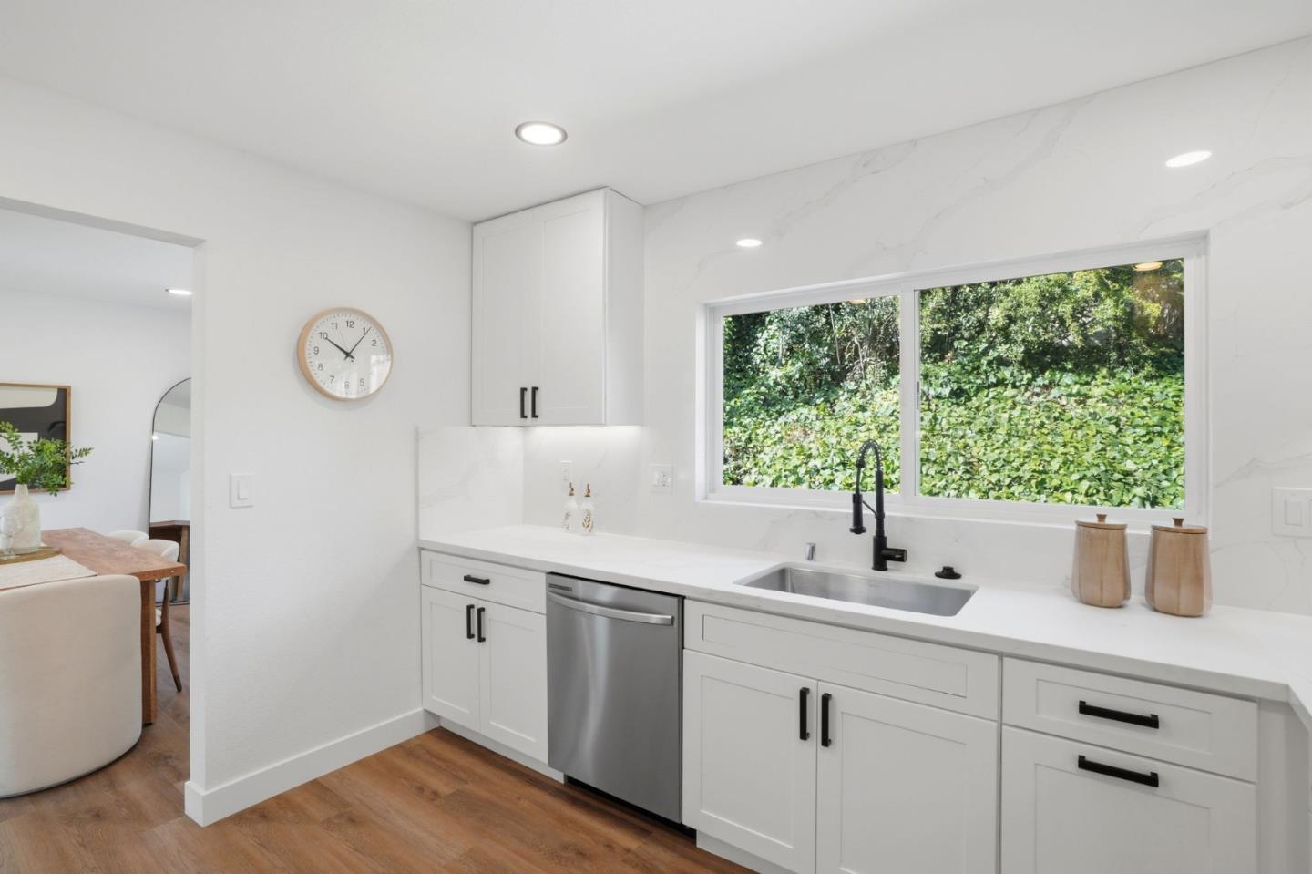 93 Ridgeview Avenue San Jose, CA 95127 - Photo 15 of 60