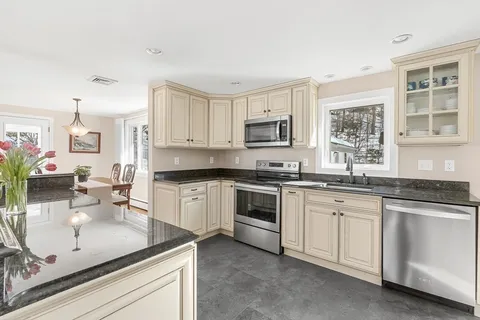 $1,200,000 | 12 Thornberry Road, Winchester, MA 01890