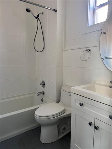 2329 Rousseau Street New Orleans, LA 70130 - Photo 17 of 35
