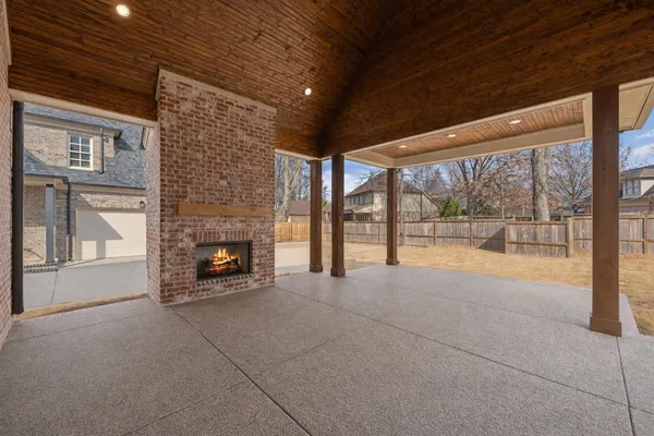$1,280,000 | 1608 Paso Fino Trail, Collierville, TN 38017
