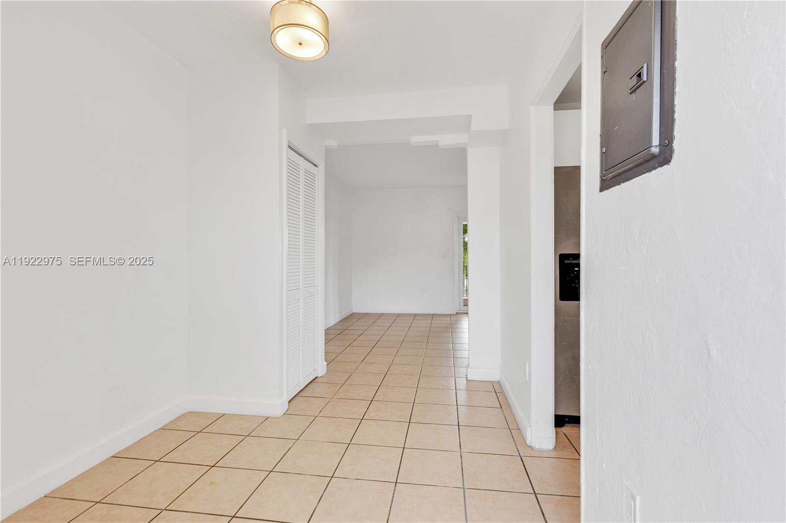 505 Southwest 11th Street, Unit 505 Miami, FL 33129 - Photo 24 of 31 a view of an empty room