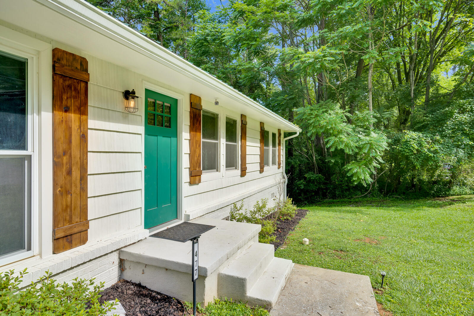 477 Indian Springs Road Ringgold, GA 30736 - Photo 9 of 36 477-Indian-Springs-MLS-Photos-9