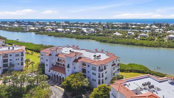 $629,000 | 11160 Hacienda Del Mar Boulevard, Unit D303, Placida, FL 33946