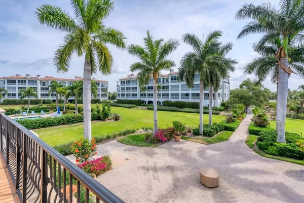 $629,000 | 11160 Hacienda Del Mar Boulevard, Unit D303, Placida, FL 33946