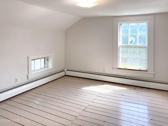 $1,600 | 916 Chamberlin Mills Road, Salem, NY 12865