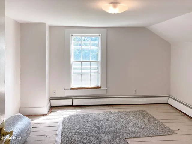 $1,600 | 916 Chamberlin Mills Road, Salem, NY 12865