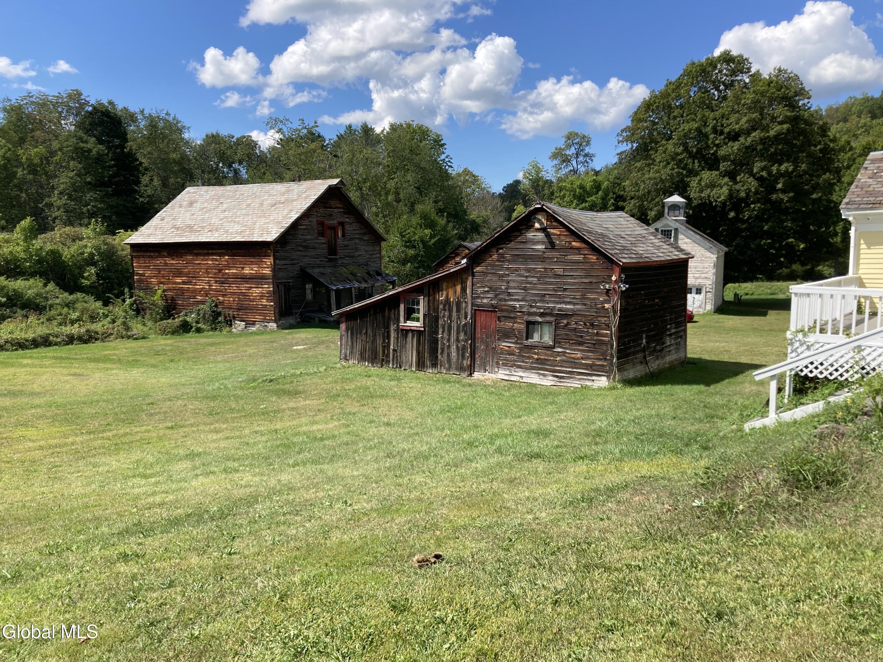 916 Chamberlin Mills Road Salem, NY 12865 - Photo 32 of 36 .