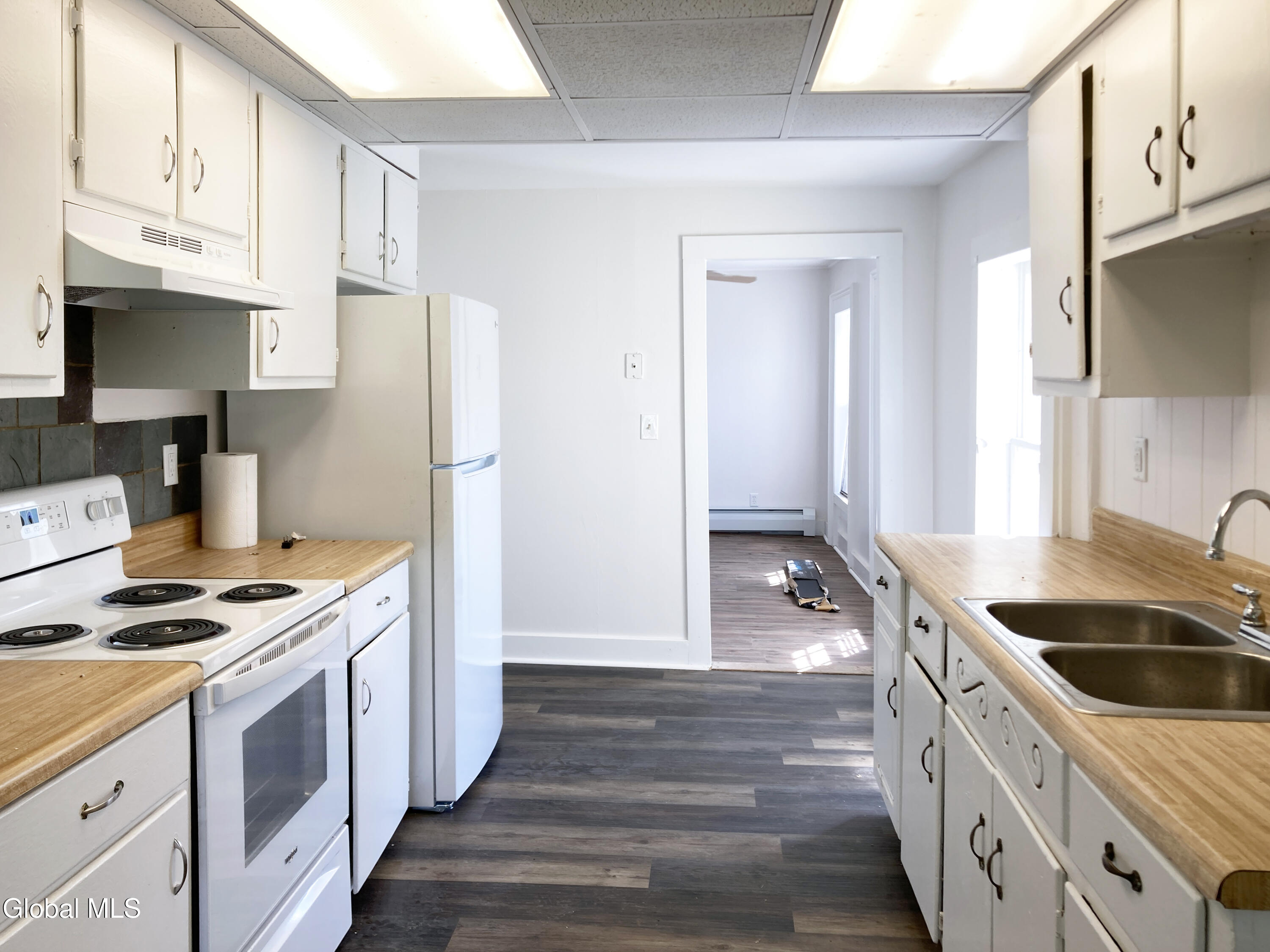 916 Chamberlin Mills Road Salem, NY 12865 - Photo 9 of 36 .