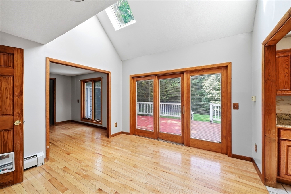 705 General Knox Road Russell, MA 01071 - Photo 9 of 42 Gallery Image 9