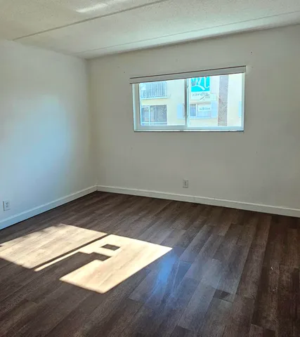 $1,750 | 1501 Crescent Circle, Unit B10, Lake Park, FL 33403