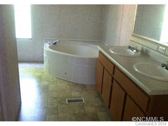 645 Marler Road Marion, NC 28752 - Photo 6 of 6 Gallery Image 6