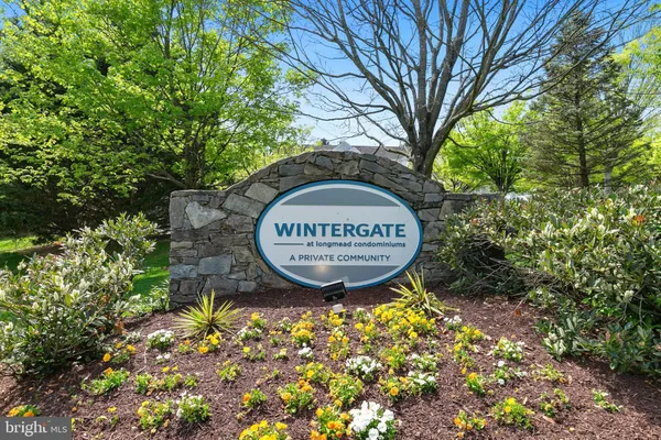 $279,900 | 2610 Camelback Lane, Unit 9, Silver Spring, MD 20906