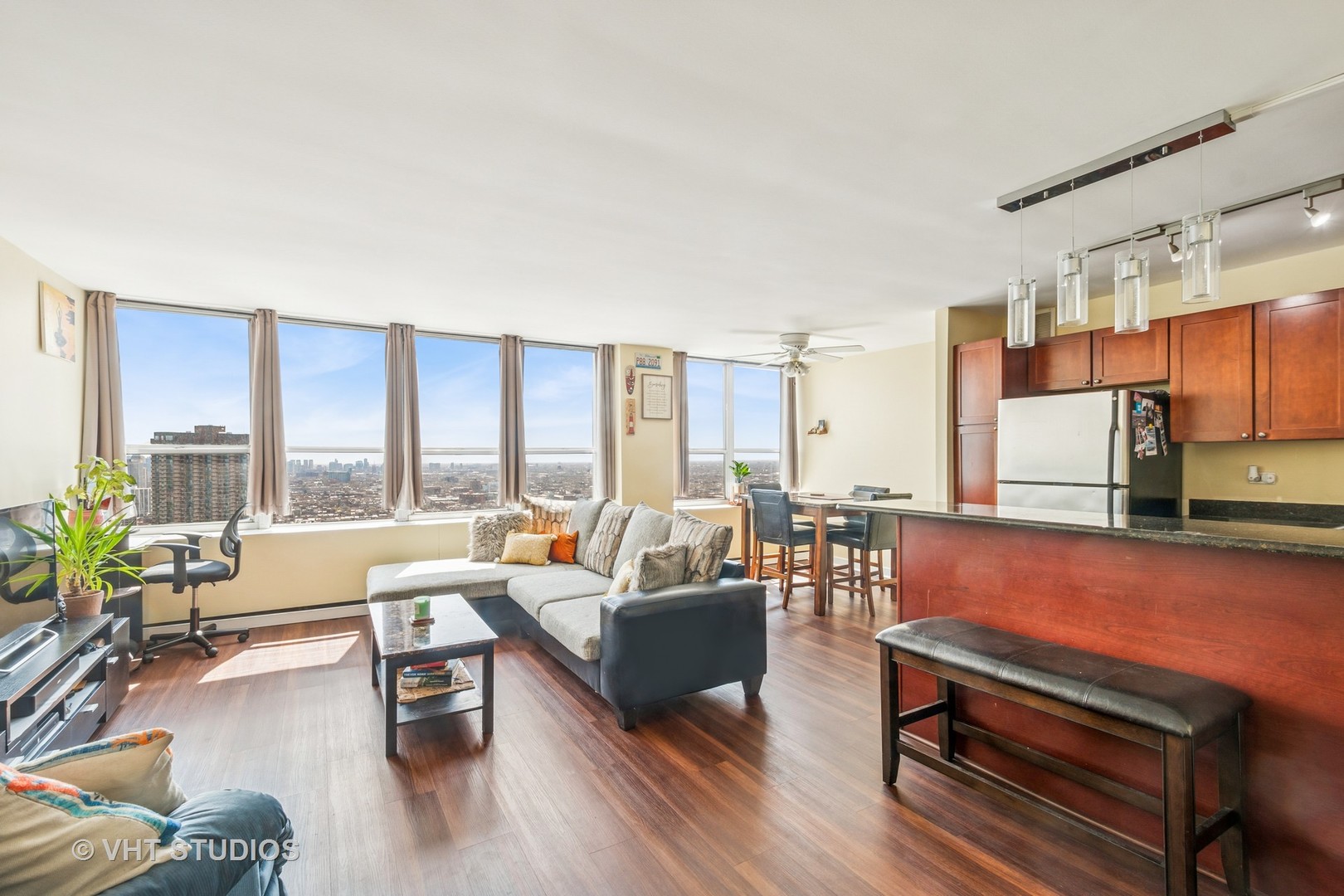 655 West Irving Park Road, Unit 4303 Chicago, IL 60613 - Photo 4 of 14 Gallery Image 4