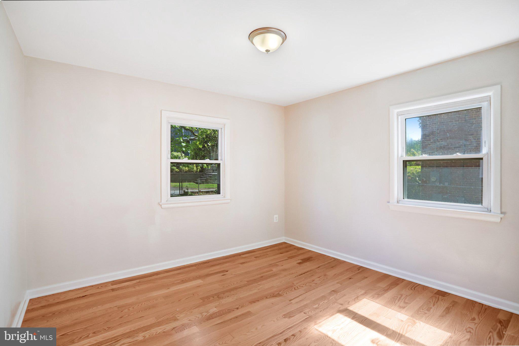 616 Ritchie Avenue Silver Spring, MD 20910 - Photo 16 of 37 an empty room with a window