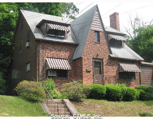 145 Roydon Road New Haven, CT 06511 - Photo 1 of 1 Gallery Image 1