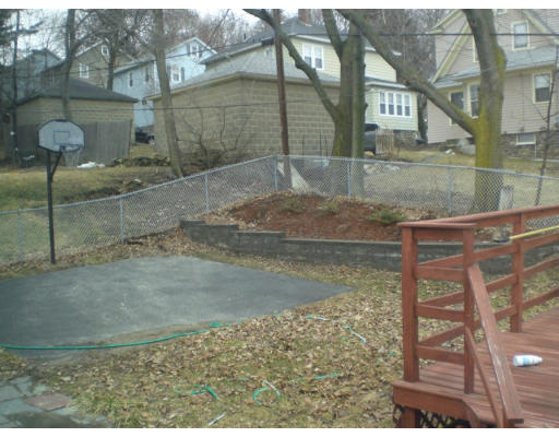 57 Westview Road Worcester, MA 01602 - Photo 8 of 8 Gallery Image 8