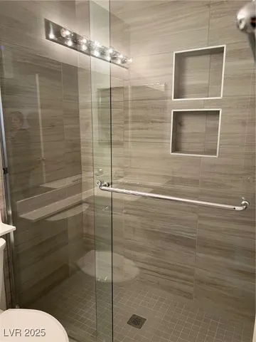 $2,200 | 212 Silver Castle Street, Las Vegas, NV 89144