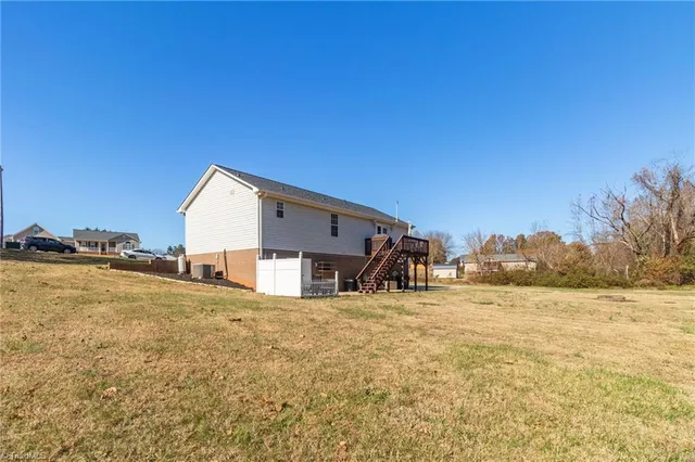 $279,000 | 141 Baxter Court, Lexington, NC 27292