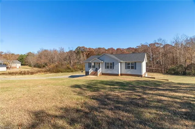 $279,000 | 141 Baxter Court, Lexington, NC 27292