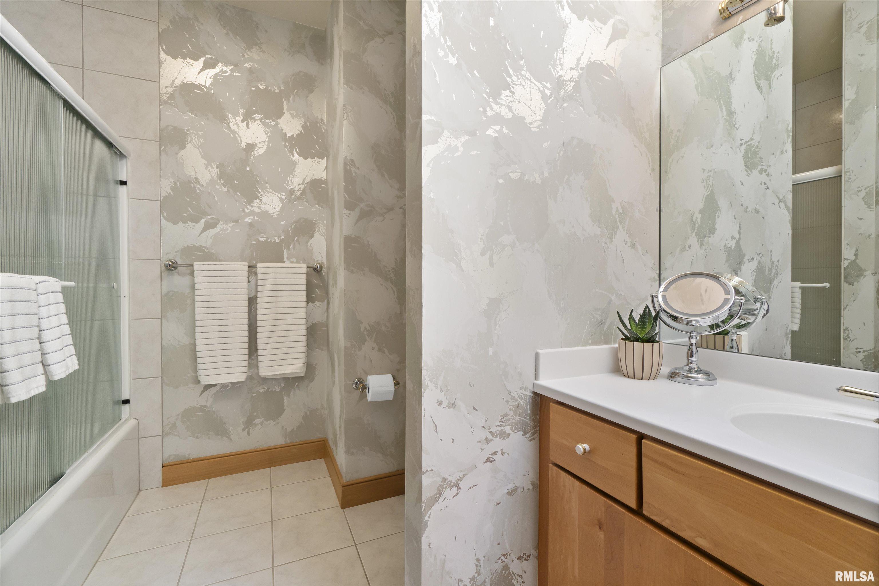 200 West Ravinwoods Road Peoria, IL 61615 - Photo 43 of 70