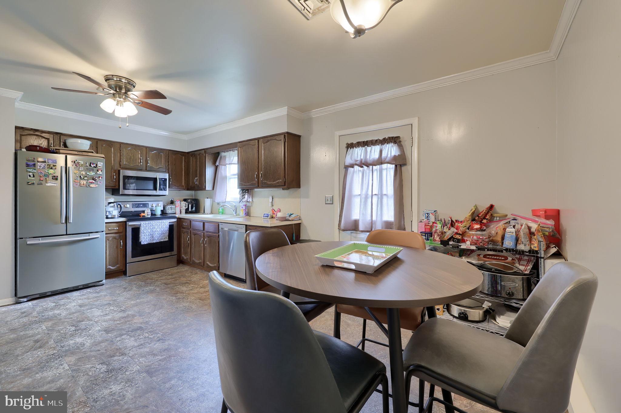 1409 Stony Battery Road Lancaster, PA 17601 - Photo 8 of 16