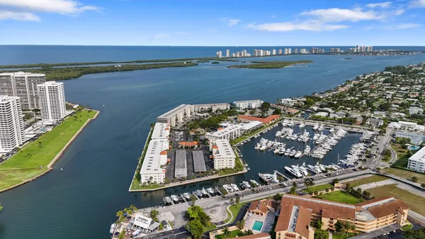 $4,000 | 708 Westwind Drive, North Palm Beach, FL 33408