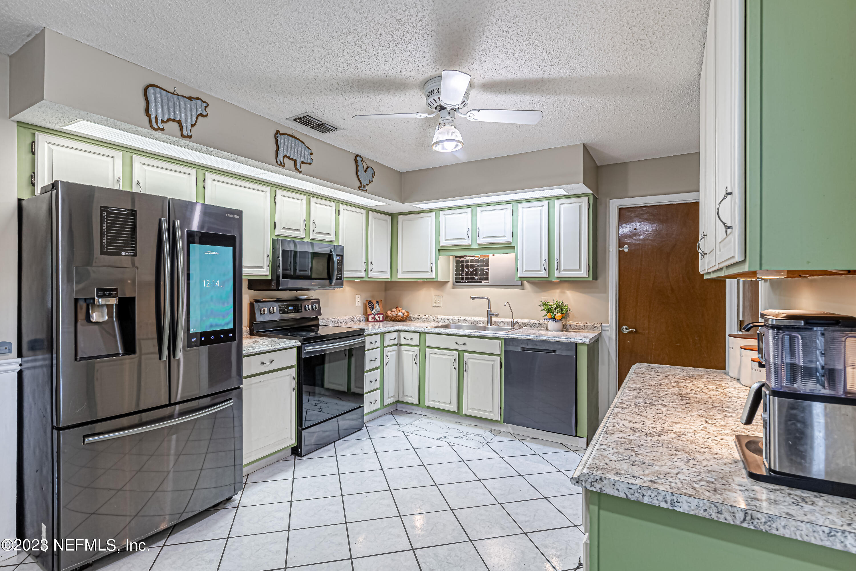 8465 Hamden Road Jacksonville, FL 32244 - Photo 6 of 52 Kitchen