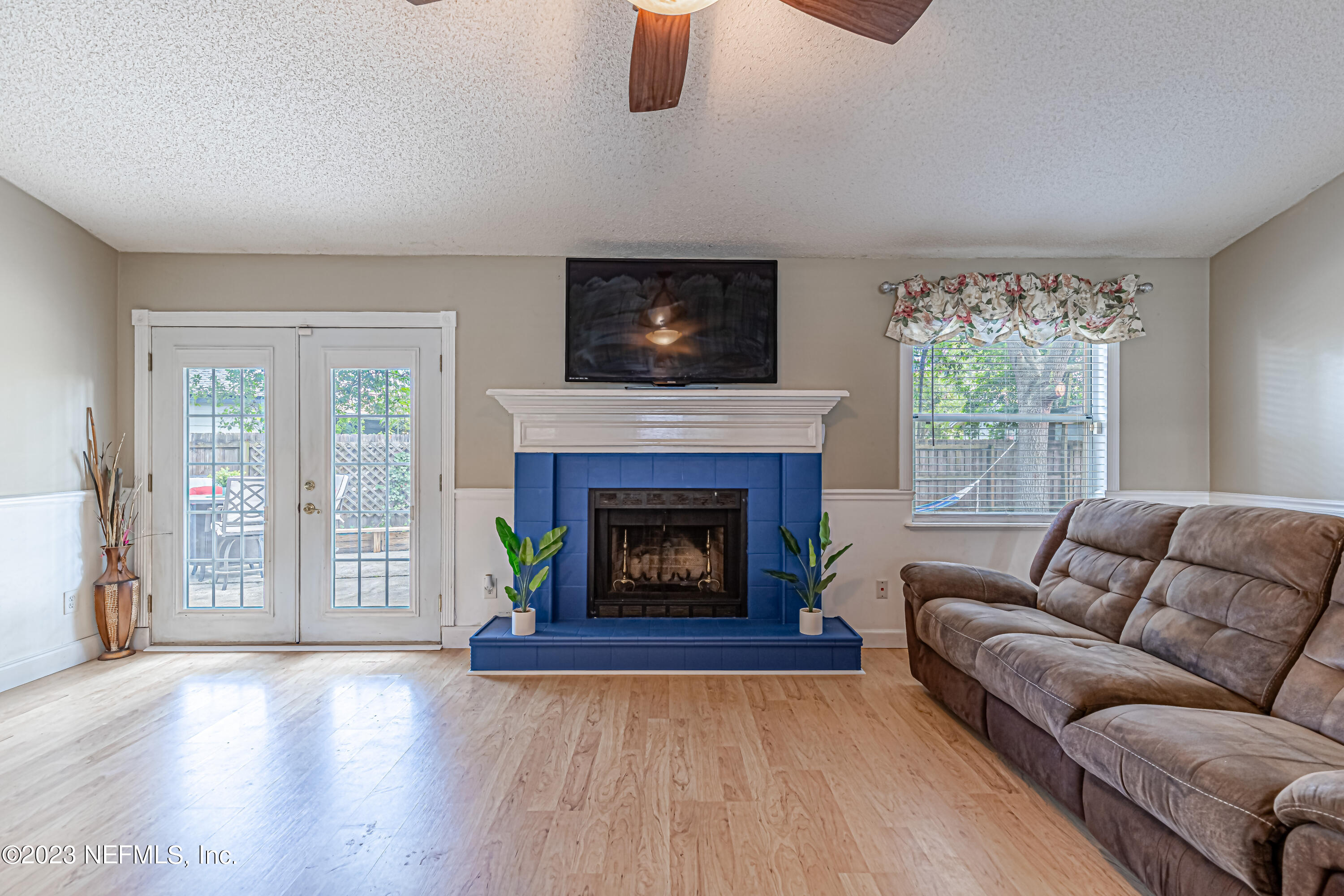 8465 Hamden Road Jacksonville, FL 32244 - Photo 8 of 52 Fireplace