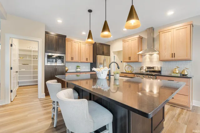 $579,000 | 2088 Seward Lake Pass, Fort Wayne, IN 46814