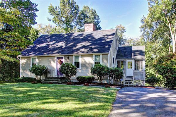 15 Old North Road Hudson, MA 01749 - Photo 1 of 27 Gallery Image 1