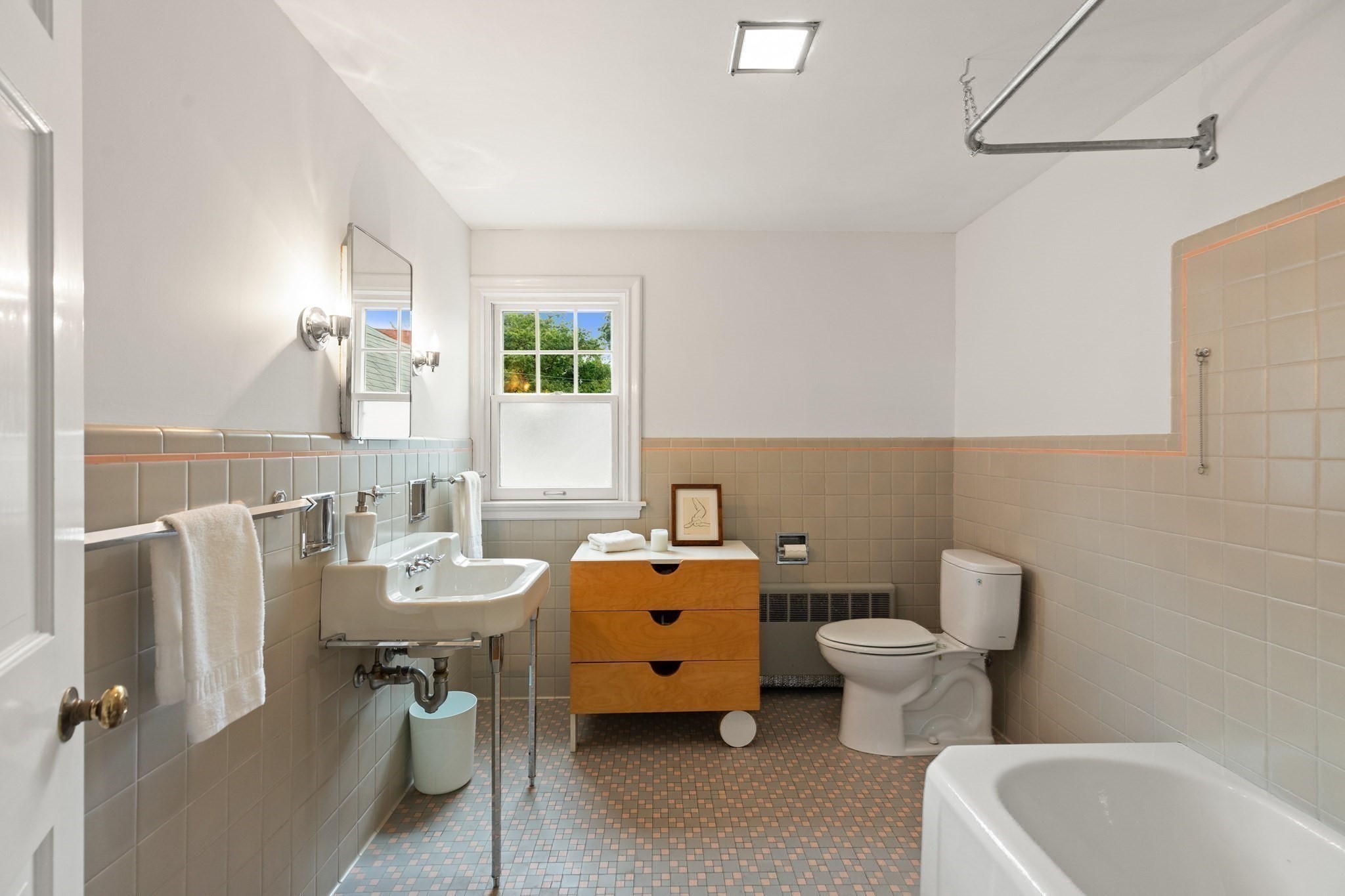 48 Locksley Road Lynnfield, MA 01940 - Photo 22 of 36 Gallery Image 22
