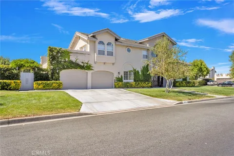 $695,000 | 18570 Niagara Drive, Victorville, CA 92395