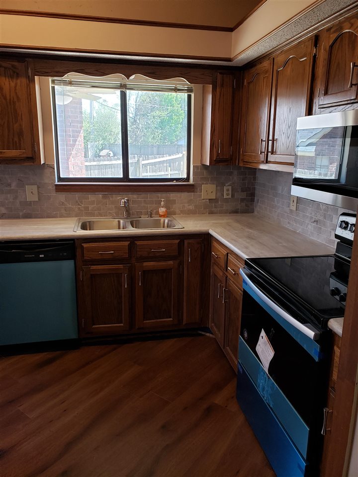 6825 Finch Road Memphis, TN 38141 - Photo 9 of 22