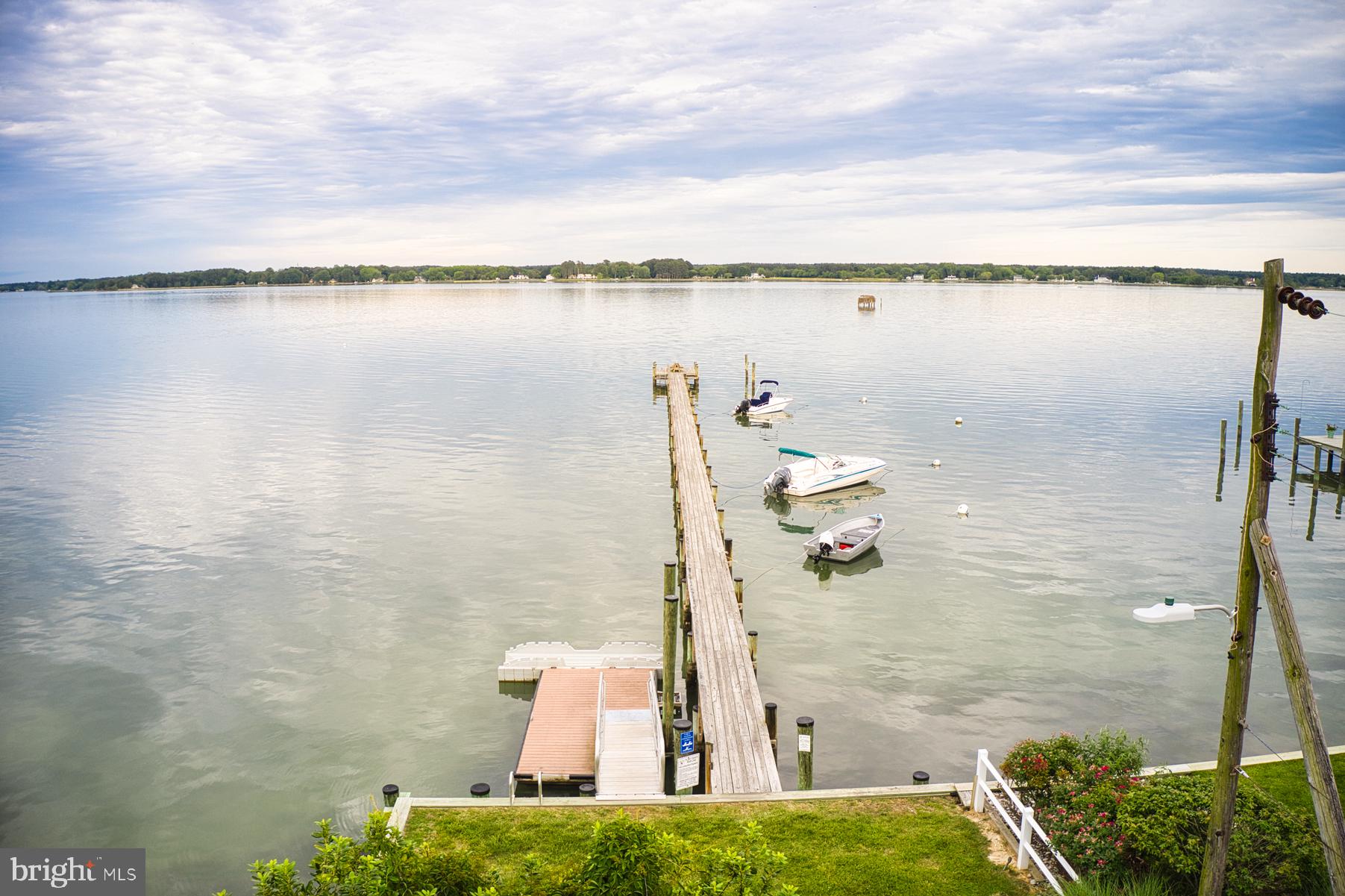 7651 Main Street Tilghman, MD 21671 - Photo 4 of 35 a view of a city