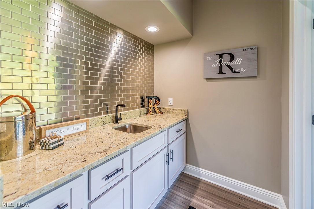 6173 Isley Road Northwest Canton, OH 44718 - Photo 22 of 35 Gallery Image 22