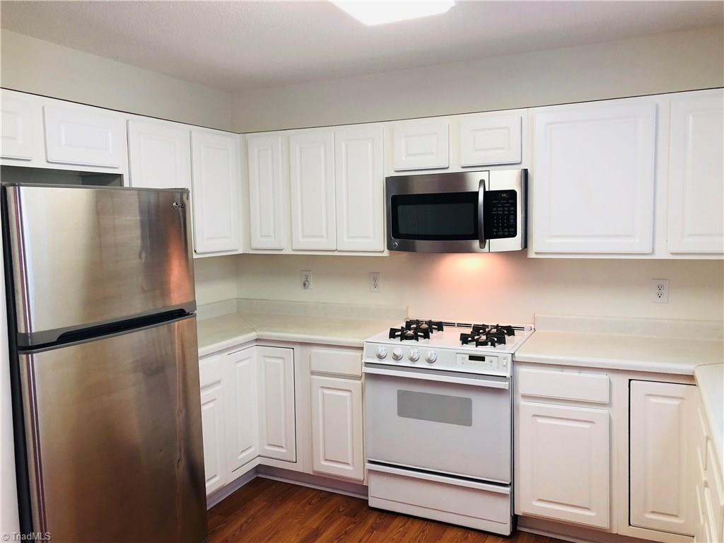 6045 Weant Road Archdale, NC 27263 - Photo 6 of 22 Gas range and refrigerator remain