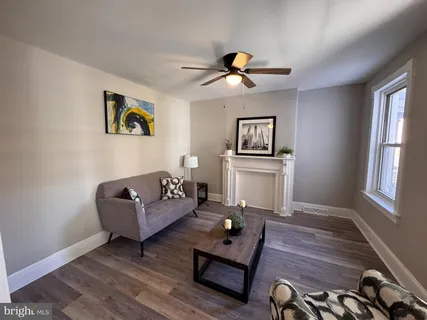 $214,900 | 802 East 22nd Street, Wilmington, DE 19802