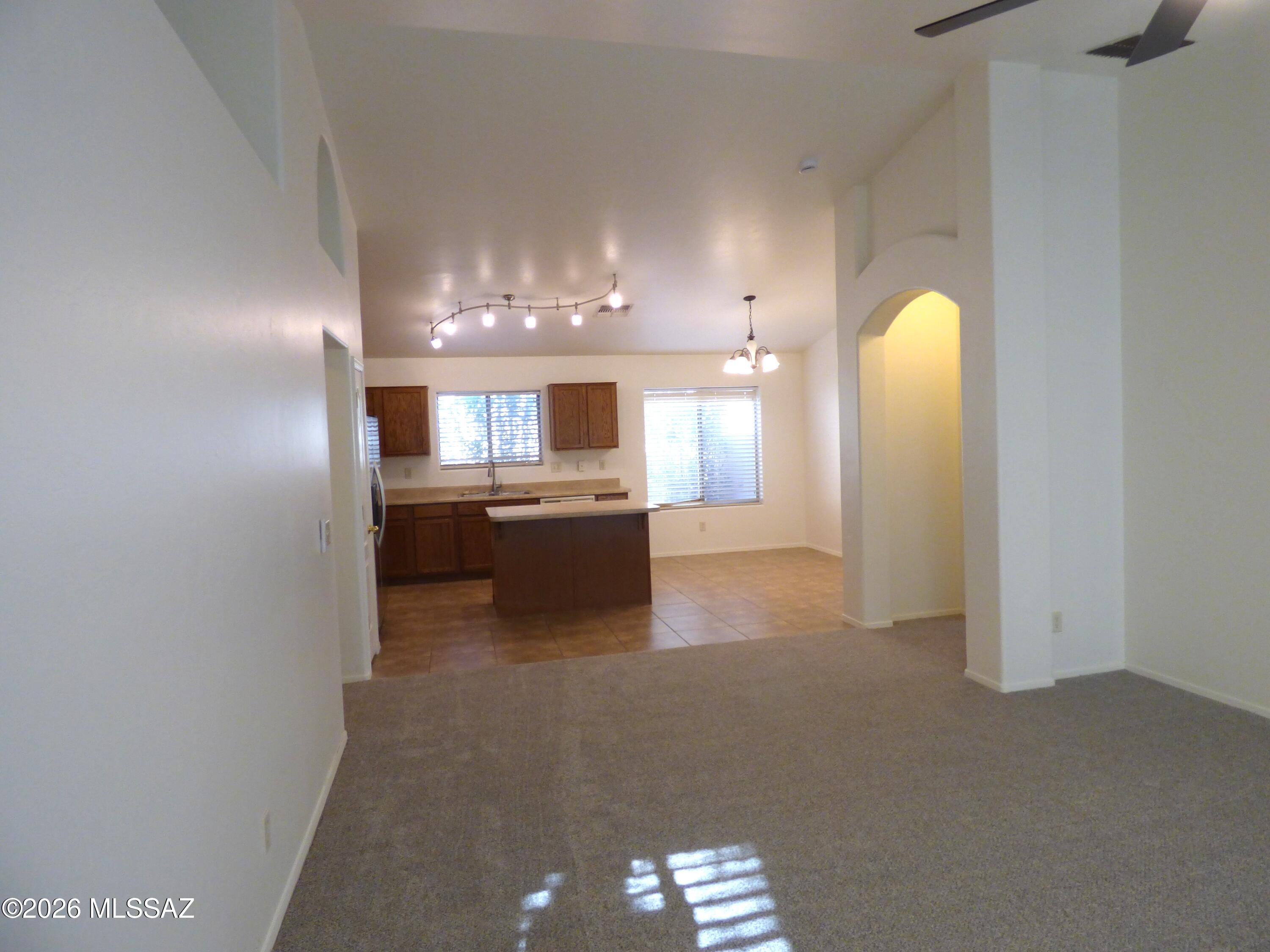 60499 Alpine Way Tucson, AZ 85739 - Photo 5 of 29