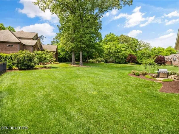 $1,050,000 | 1327 Copperstone Lane, Knoxville, TN 37922
